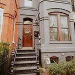 Cozy Vintage Escape 4Br 4Ba Near Dc Attractions!
