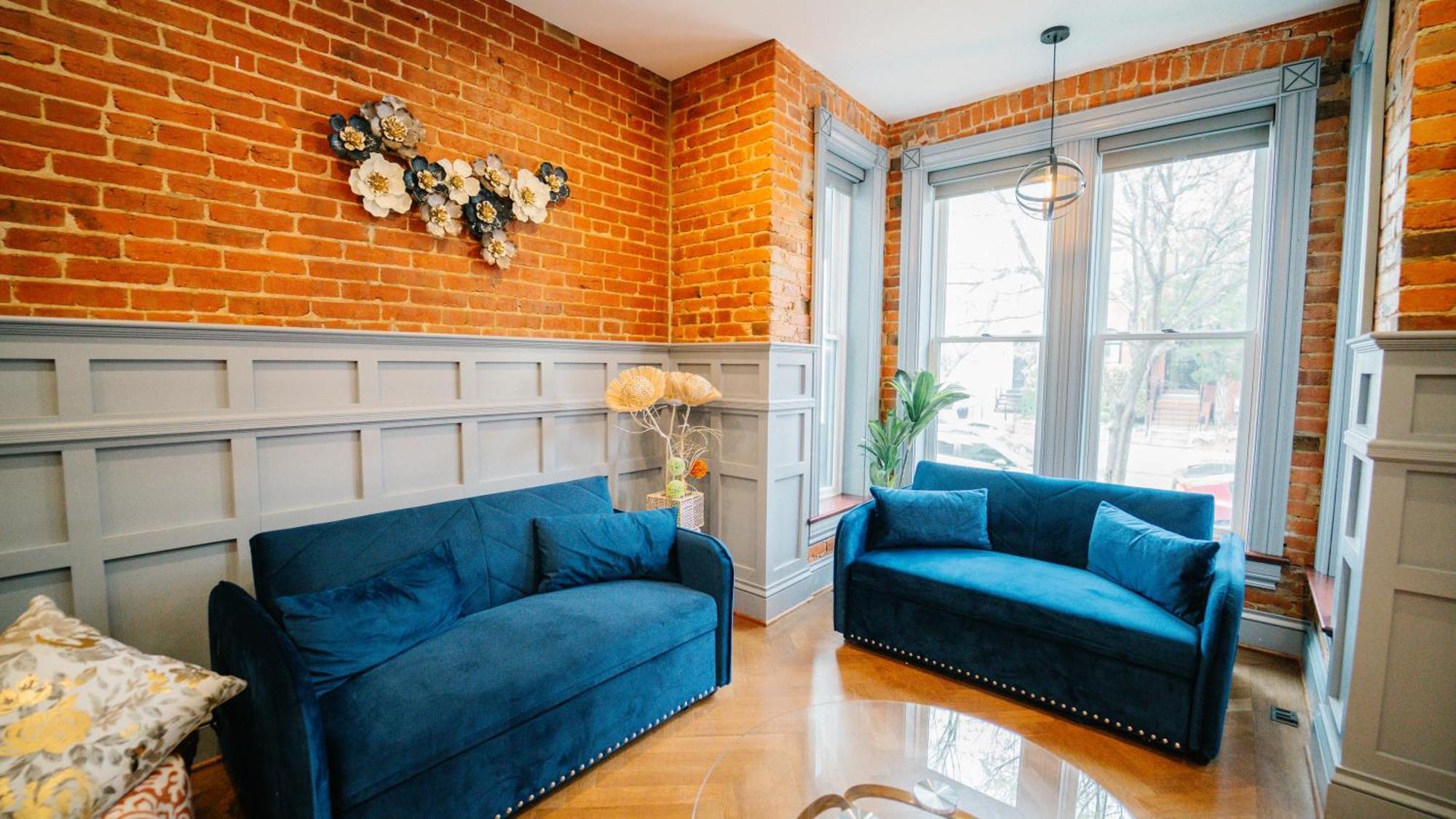 Cozy Vintage Escape 4br 4ba Near Dc Attractions! Holiday home *